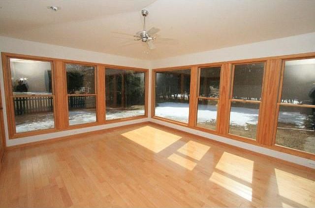 1st image of 2308 Swan Dr
