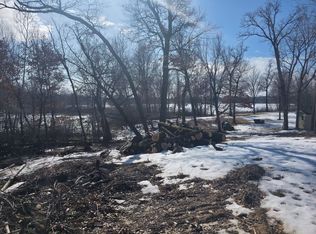 891 Elins Lake Rd SE, Cambridge, MN 55008