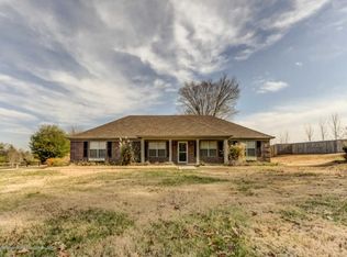 63 Moore Xing S, Byhalia, MS 38611