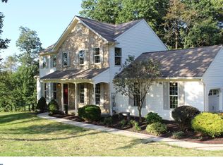 226 Paper Mill Cir, Lincoln University, PA 19352