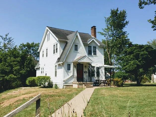 101 N Bryan Ave