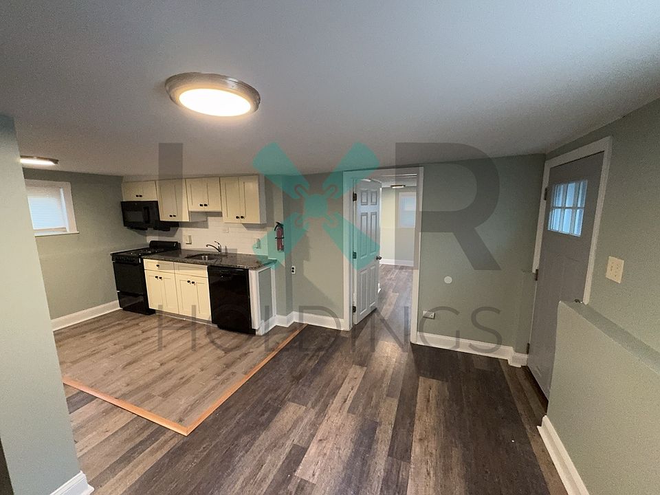 1st image of 101 White Ave APT 1C
