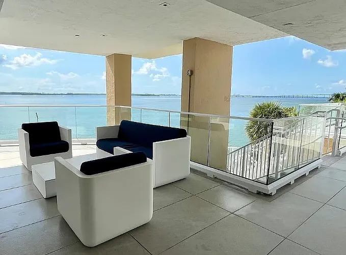 770 Claughton Island Dr #18 — Photo 29