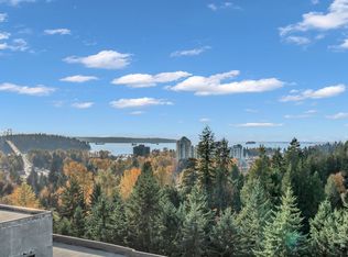 2016 Fullerton Ave #1812, North Vancouver, BC V7P 3E6