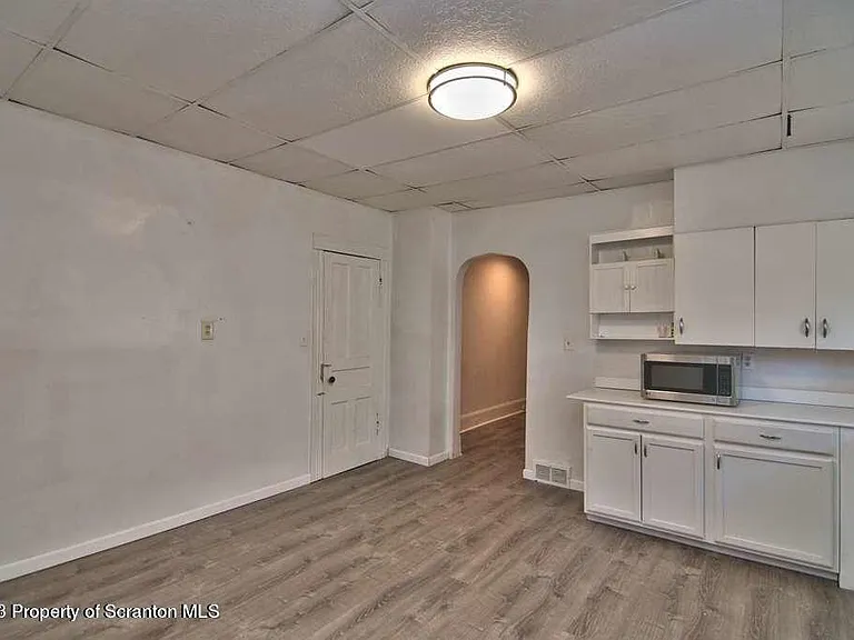 1418 Capouse Ave — Photo 31