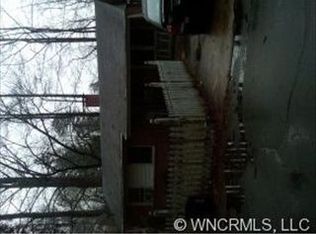 129 Rosenwald Ln, Brevard, NC 28712