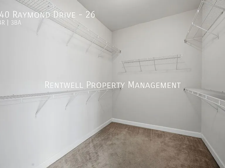 540 Raymond Dr #26 — Photo 19