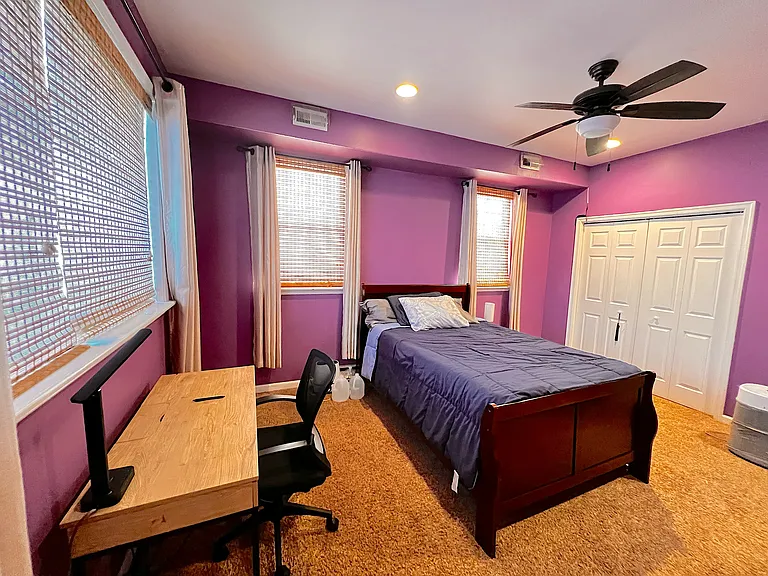 1328 W Lombard St — Photo 13