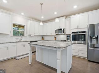 7534 Brook Rose Way, Lithonia, GA 30038
