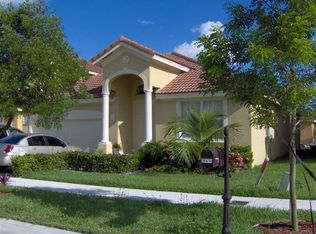 16414 SW 79th Ln, Miami, FL 33193