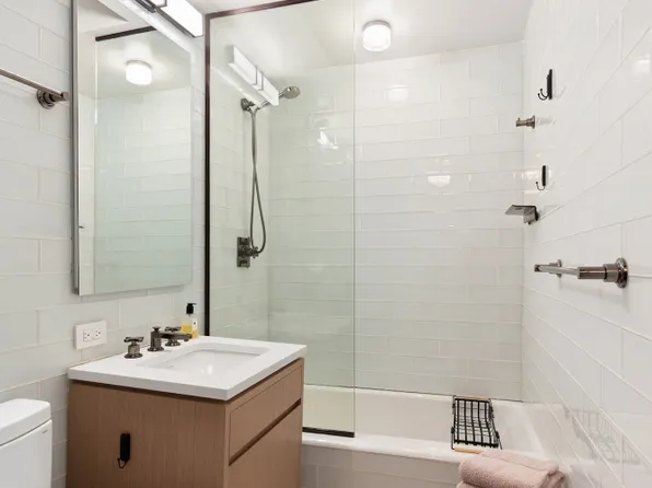 35 East 85th Street image 9 of 12