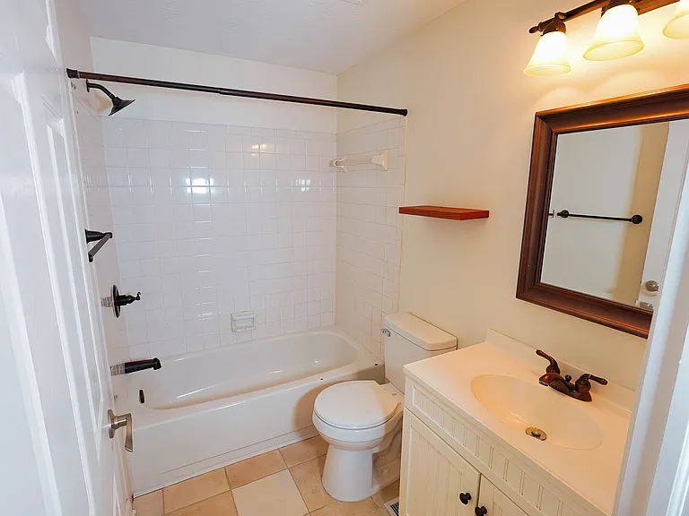 8711 Blessing Dr — Photo 4