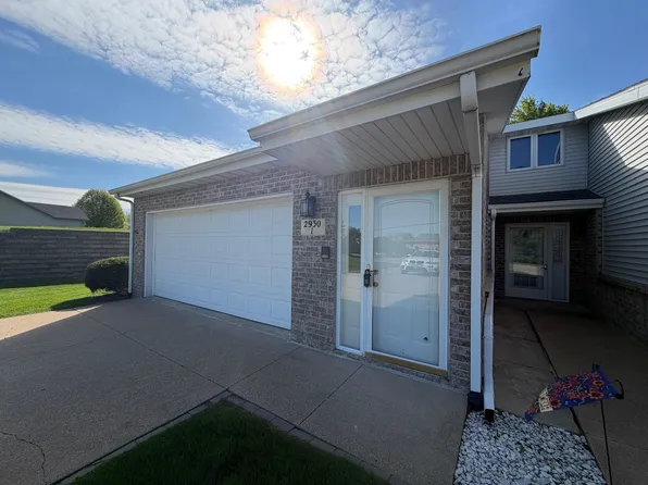 2930 Kane St APT 1, Dubuque, IA 52001