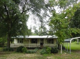 923 Freedom Rd, Laurel, MS 39443