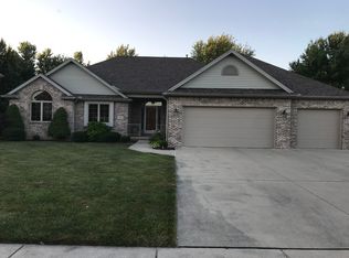 3523 Fieldbrooke Ln, Oregon, OH 43616