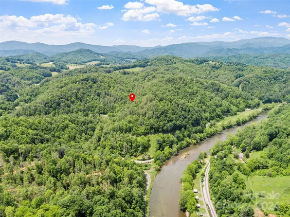 0 Jacks Creek Rd, Green Mountain, NC 28740