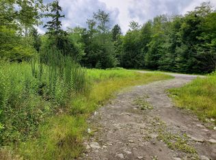 Clifton Bch, Clifton, PA 18424