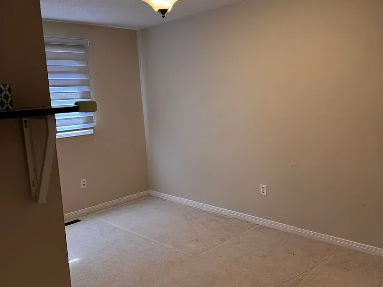 24 Snider Dr — Photo 7