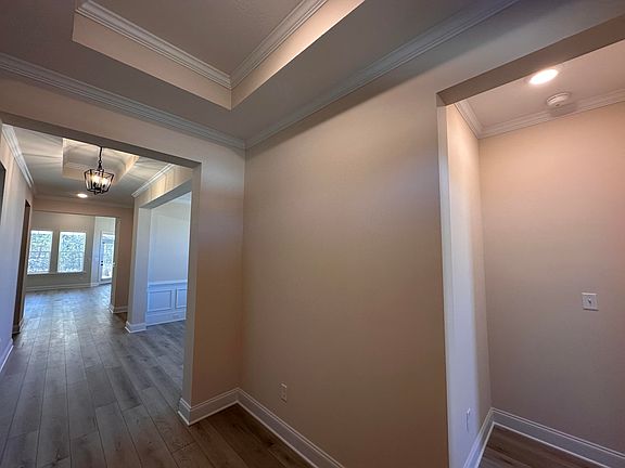 2nd image of 236 Windsor Drive #Wd215