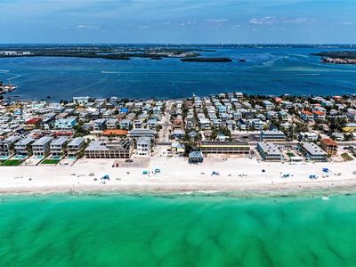 101 25TH STREET N #3, Bradenton Beach, FL, 34217