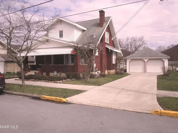 229 S Wood St, Bedford, PA 15522