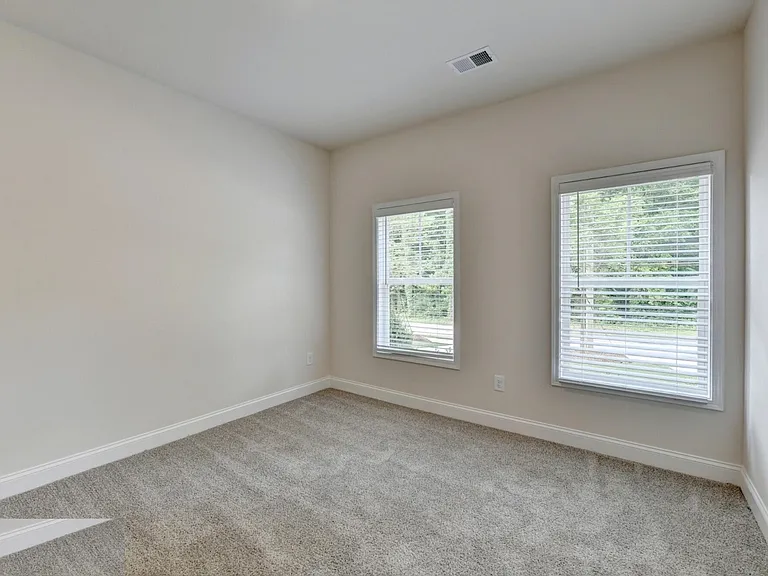 5477 Blossomwood Trl — Photo 3