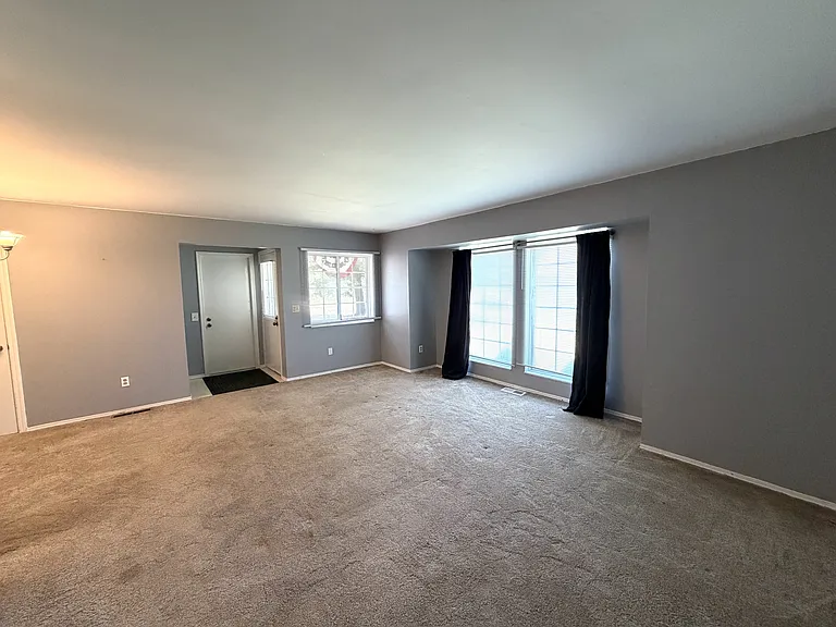 5190 Pasadena Ave #1 — Photo 2