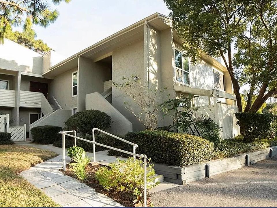 1st image of 610 Windrush Bay Dr