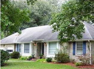 1717 Sulgrave Rd, Charleston, SC 29414