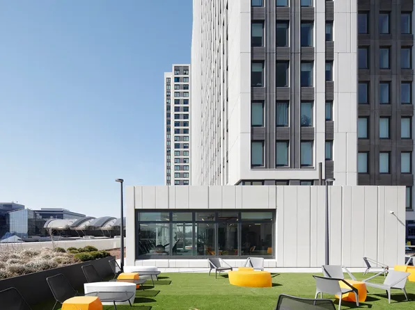 147-40 Archer Avenue image 8 of 17