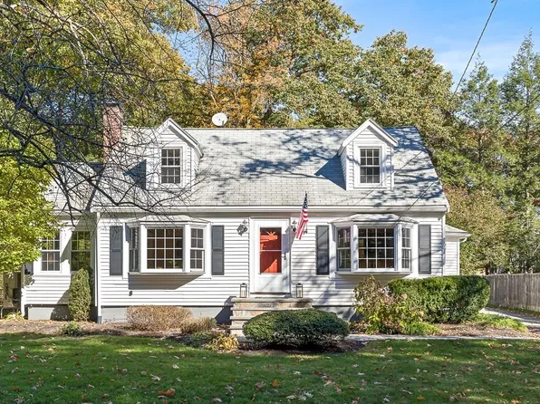 198 South Rd, Bedford, MA 01730