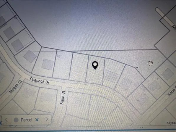 26 Peacock Dr, Phenix City, AL 36869