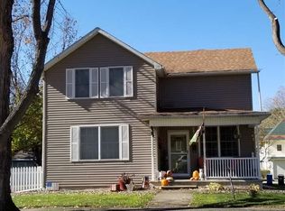 427 1st Ave SE, Le Mars, IA 51031