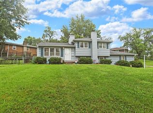 1603 NE 64th St, Kansas City, MO 64118