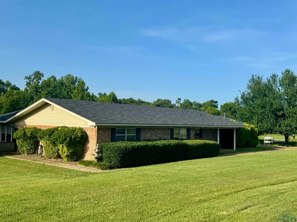 137 County Road 2936, Hughes Springs, TX 75656
