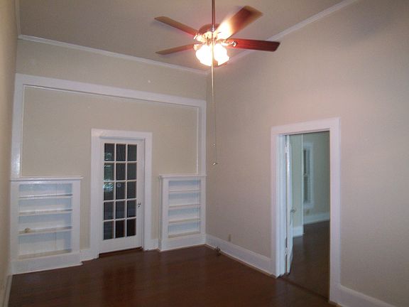 4th image of 144 Claremont Ave