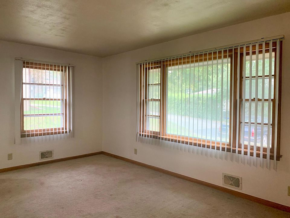 1st image of 3505 Greenwood Ave