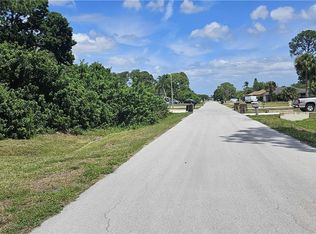 15 McKinley Ave, Lehigh Acres, FL 33936