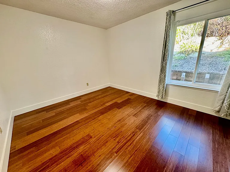 5477 Hackney Ln — Photo 28