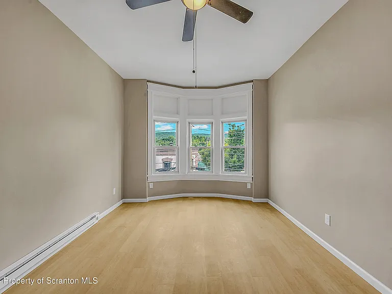 380 Scott St #3 — Photo 17