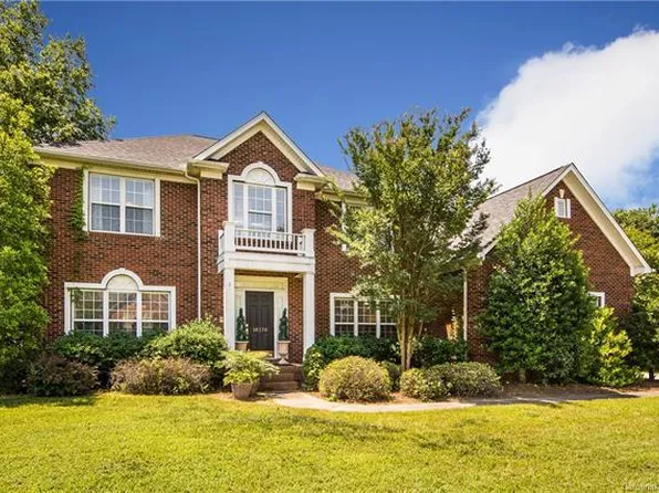 10378 Sutherby Dr, Charlotte, NC 28277