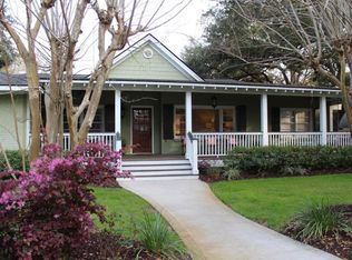 517 Deer St, Mount Pleasant, SC 29464