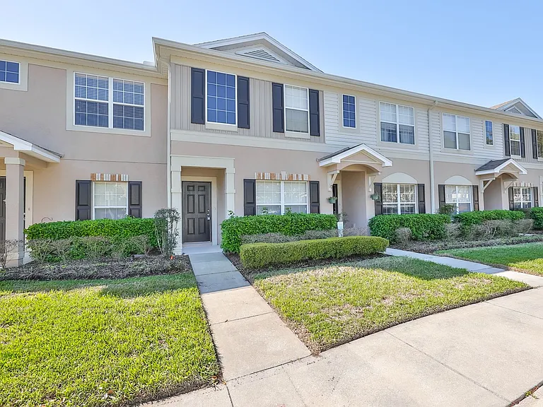 15843 Fishhawk View Dr — Photo 35