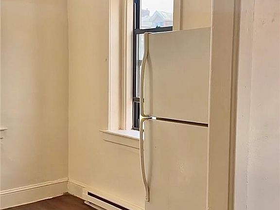 5th image of 397 W Allen St APT 1