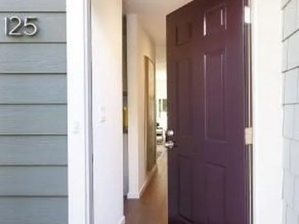 125 Temescal Cir, Emeryville, CA 94608