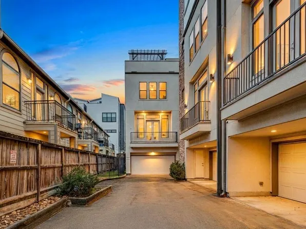 2913 Leeland St, Houston, TX 77003