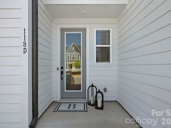 3rd image of 118 Berkeley Ave #D