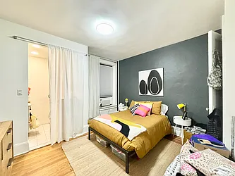 Rented by Jonathan Wachtel, LREB