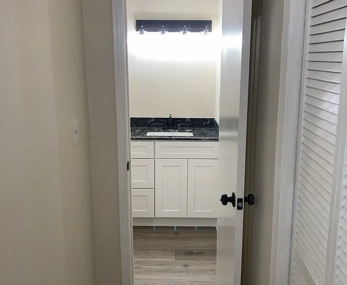 925 Cleveland St #191 — Photo 12