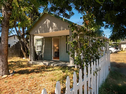 516 N D St #1 Photo 1